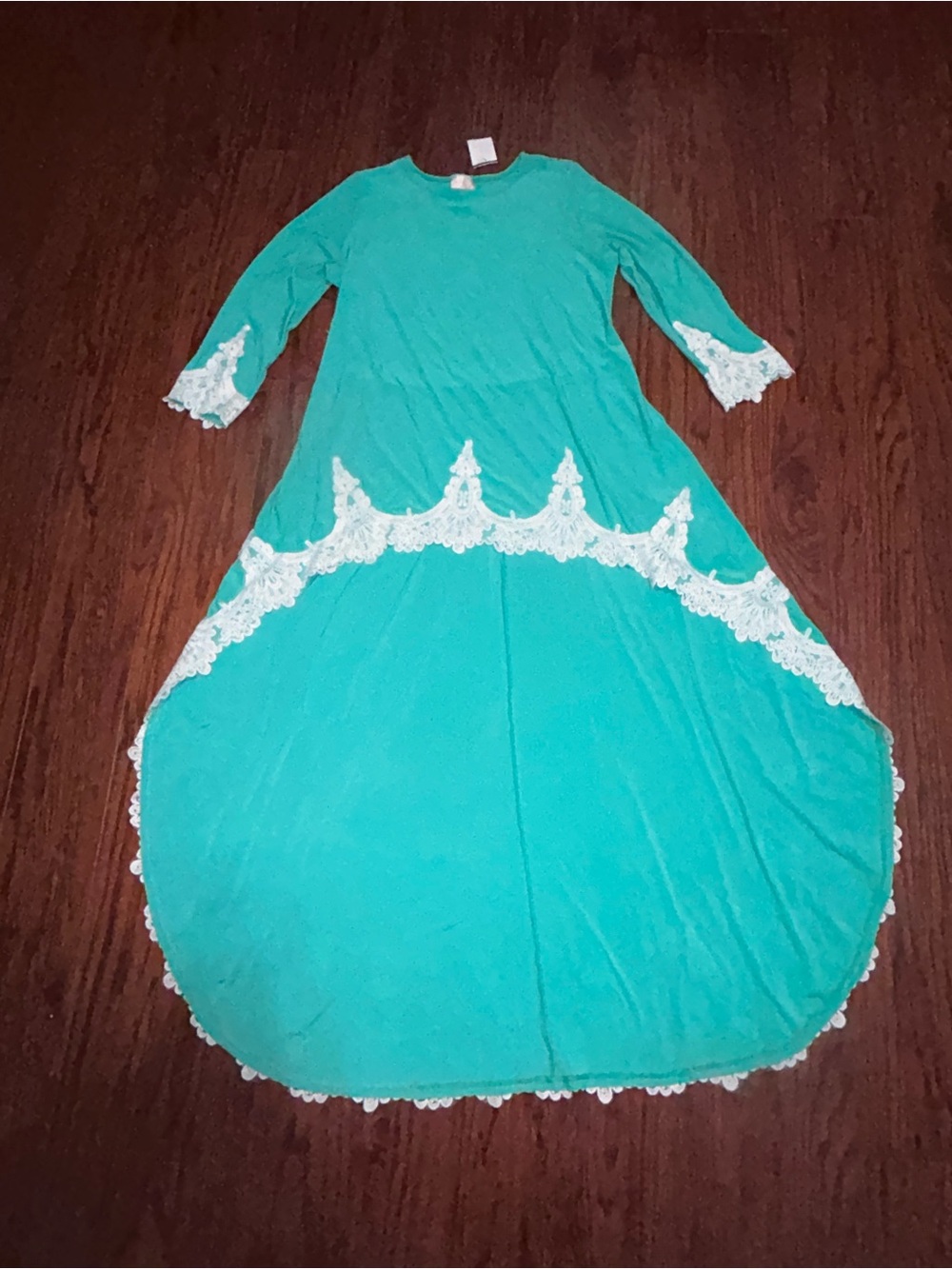 Women’s Turquoise High-low Tunic with White Lace Trim